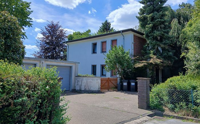 Zufahrt vom Sonnenhügel