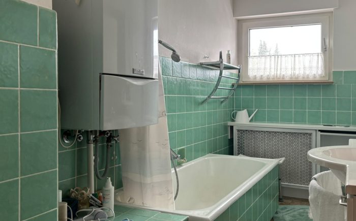 Bad mit Etagenheizung