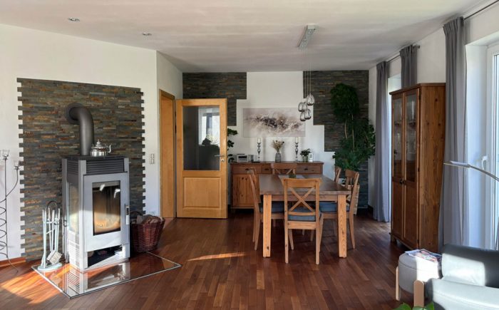 Edles Kirschholzparkett